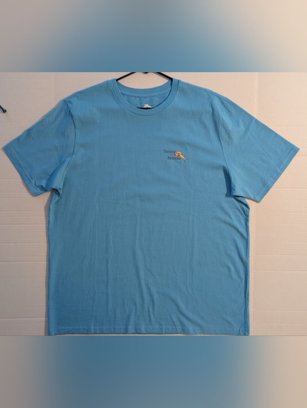 Tommy Bahama Men’s Short-Sleeve T-Shirt- Light Blue- XL (NWOT)